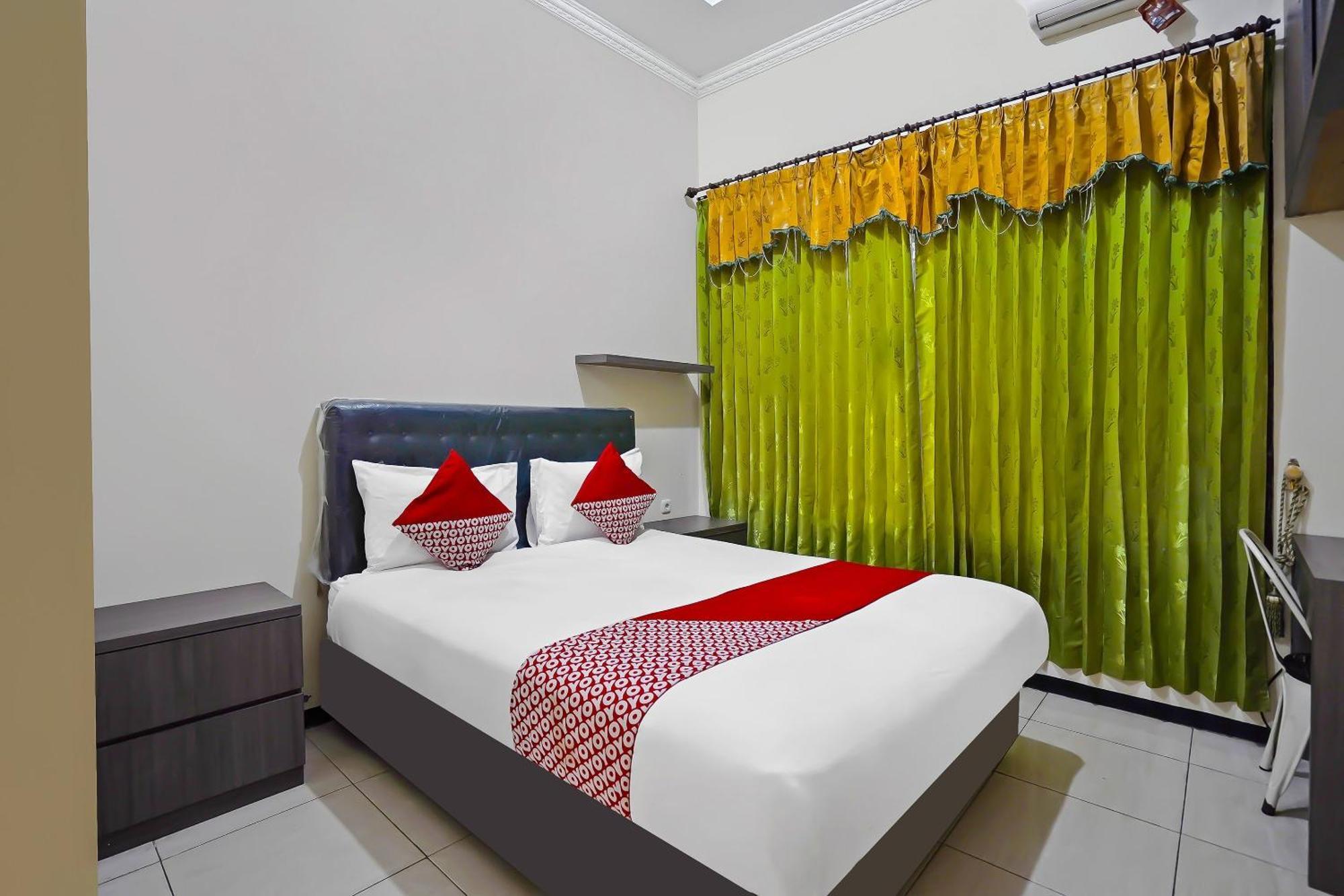 Oyo Life 511 Grace Residence Surabaya Exterior photo