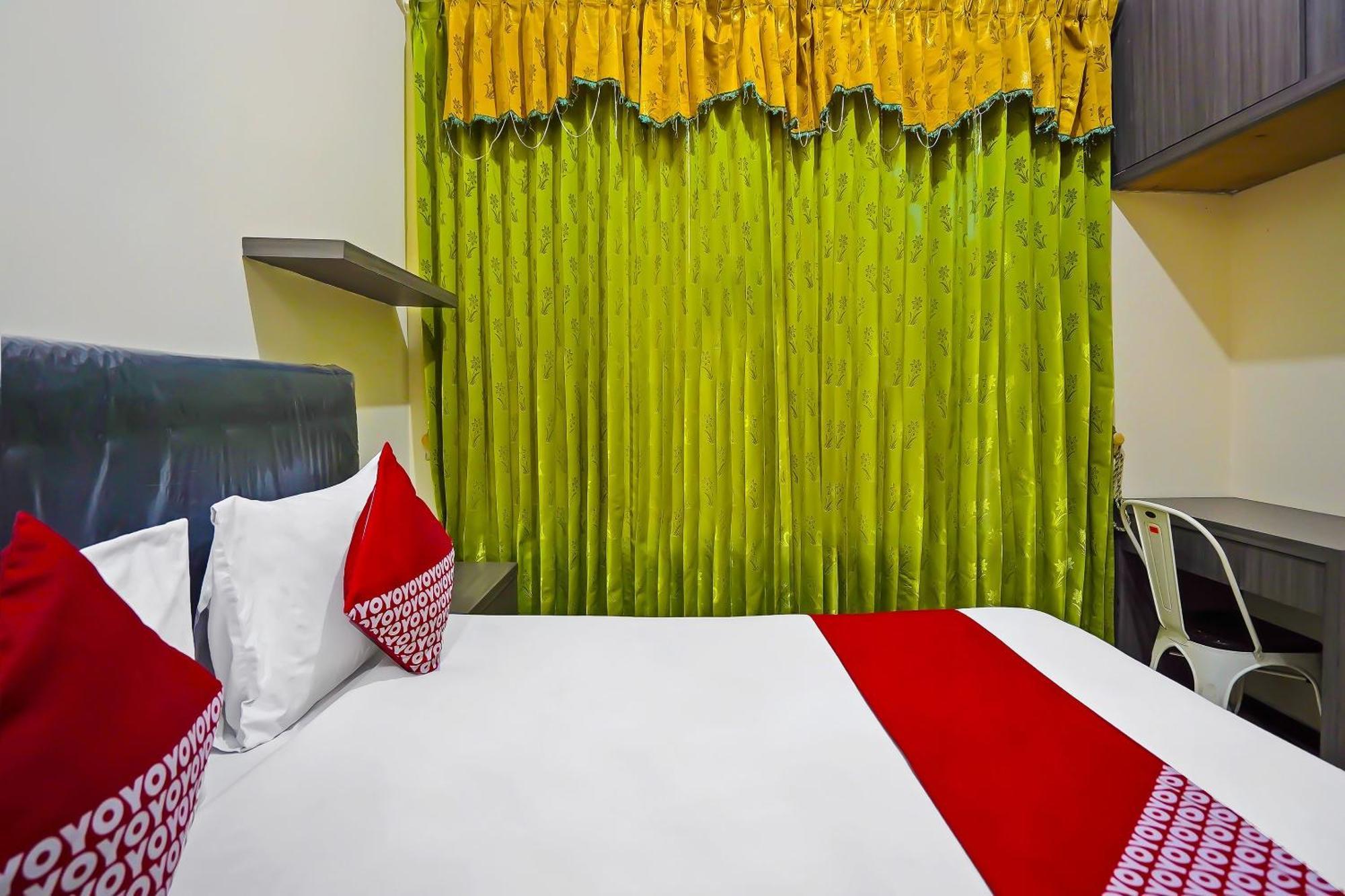 Oyo Life 511 Grace Residence Surabaya Exterior photo